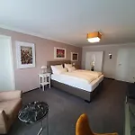 Arthotel Hotell 3*