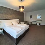 Arthotel Hotell