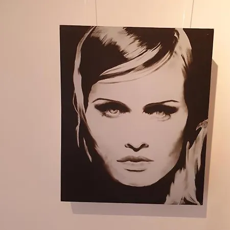 Arthotel فندق 3*