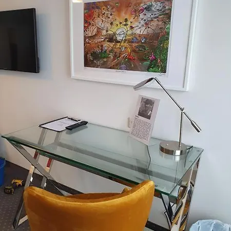 Arthotel 3*
