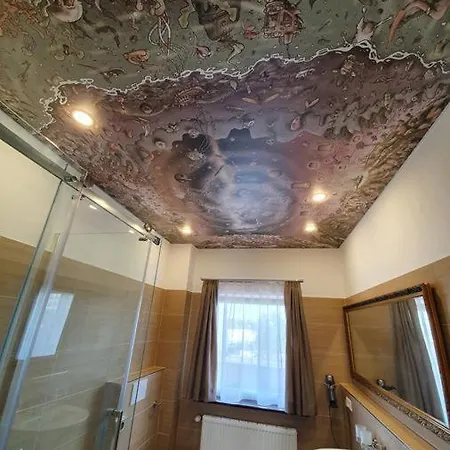 Arthotel ホテル 3*