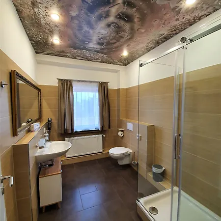 Arthotel ホテル 3*
