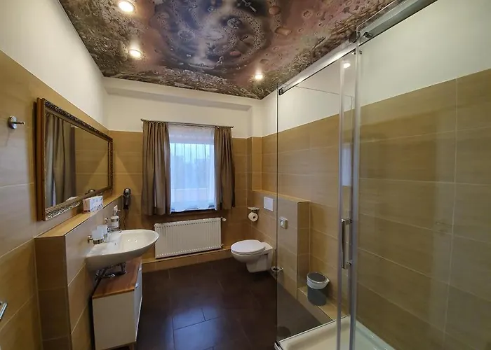 Arthotel Готель