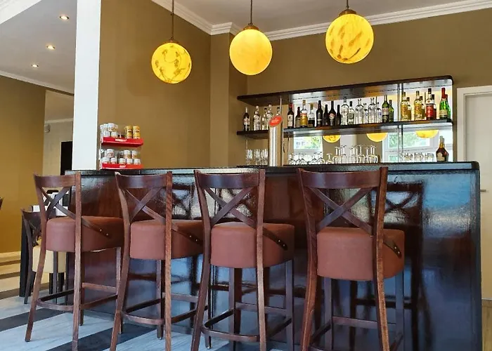 Готель Arthotel 3*